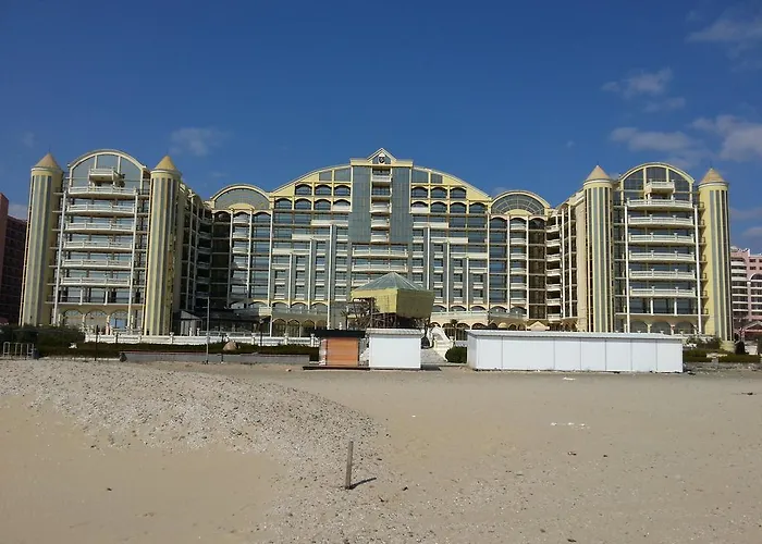 Апартаменты Victoria Perla Apartment *