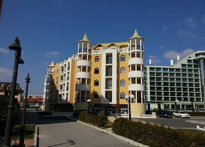 Victoria Perla Apartment