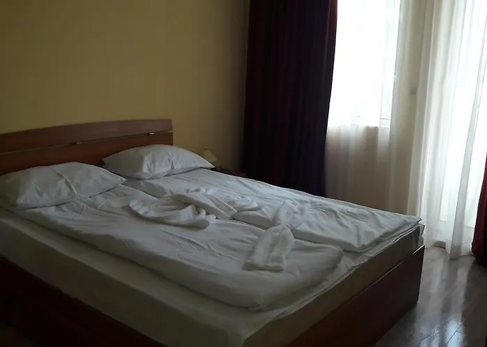 Victoria Perla Apartment *